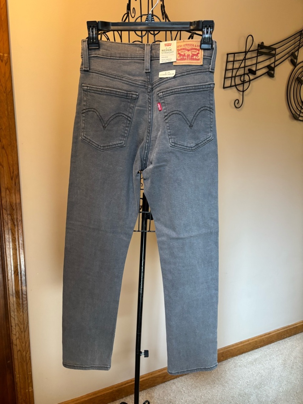 NWT Levi's Gray Wedgie Straight High-Rise Button-fly Jeans